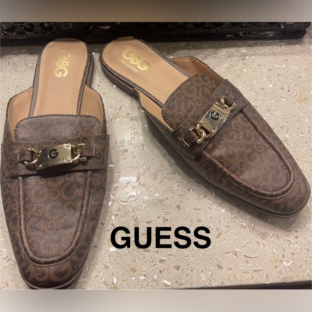 Guess Mule Loafers 9 NWT
